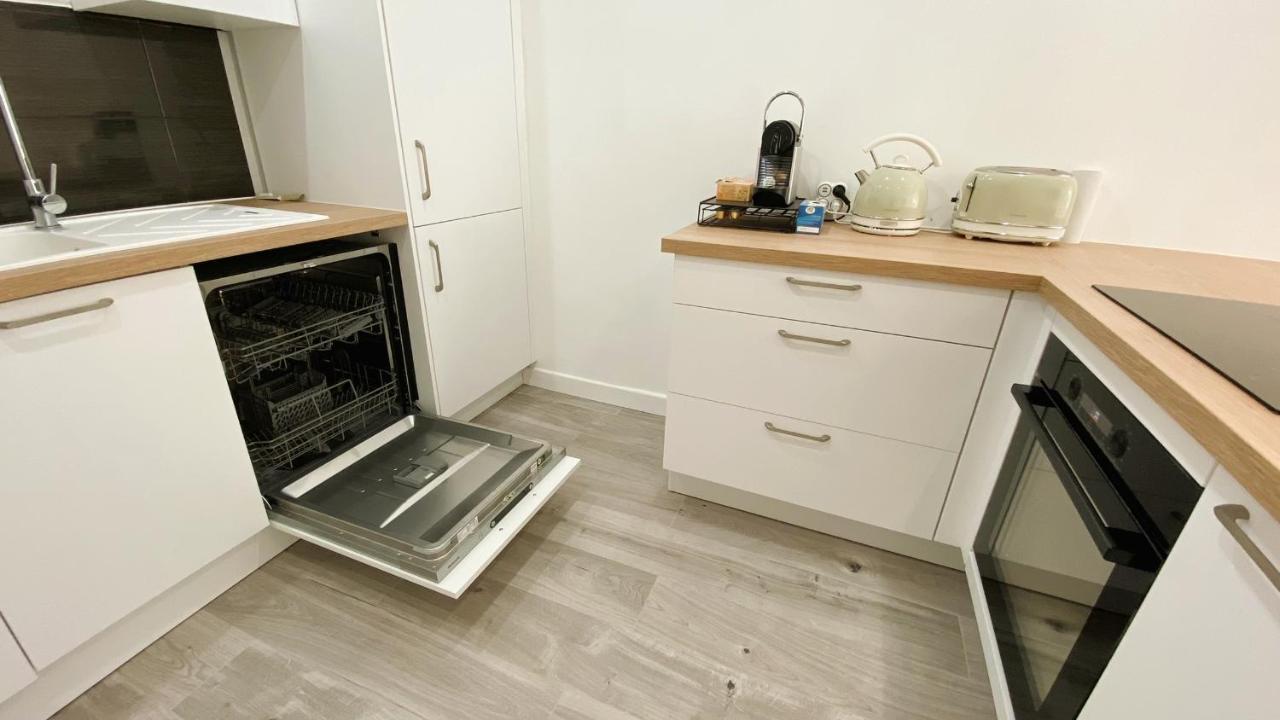 Vilmorin Appartement 1 Chambre Proche De Gare, Plage, Centre Antibes Buitenkant foto