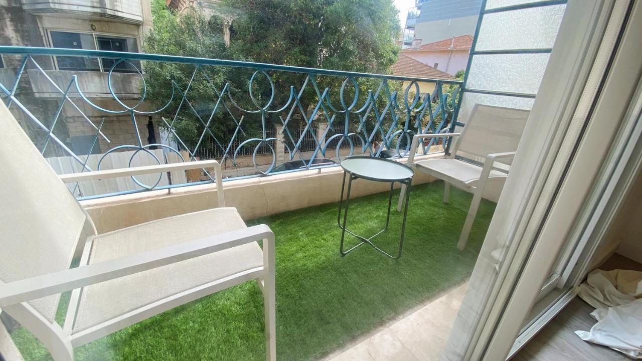 Vilmorin Appartement 1 Chambre Proche De Gare, Plage, Centre Antibes Buitenkant foto